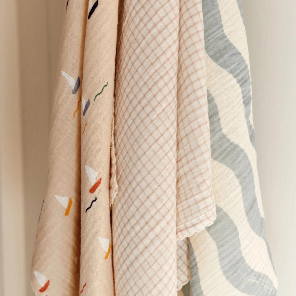 3 Musselintücher 65x65cm MIO Dear April Waves