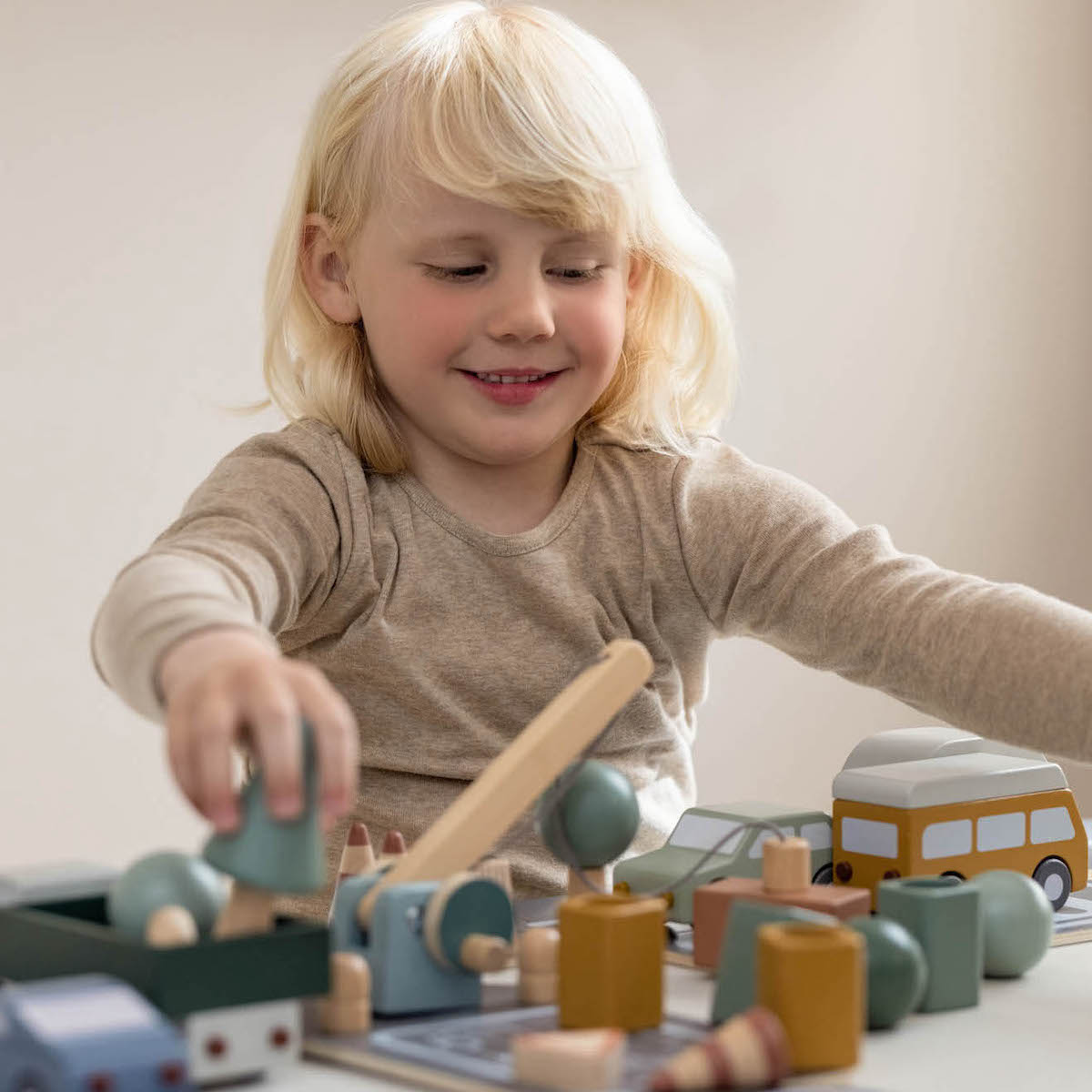 Accessories for Car Tracks Flexa Signs Trees Traffic cones