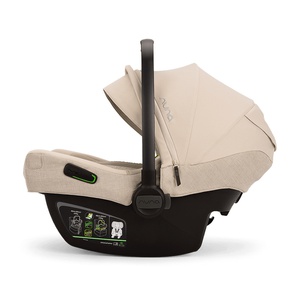 Autositz PIPA NEXT Nuna biscotti kompatibel