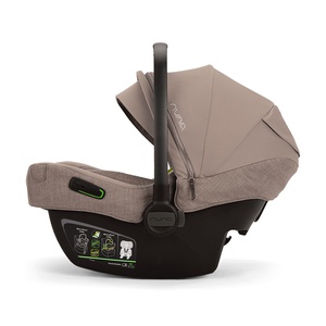 Autositz PIPA NEXT Nuna cedar kompatibel