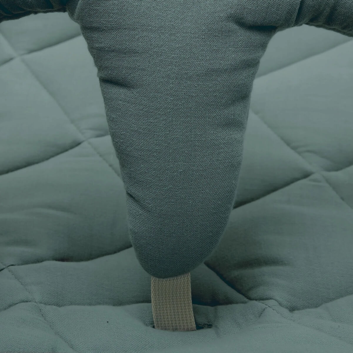 Babywippe LEVO Charlie Crane Sturm