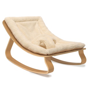 Babywippe LEVO Fur Milk Charlie Crane