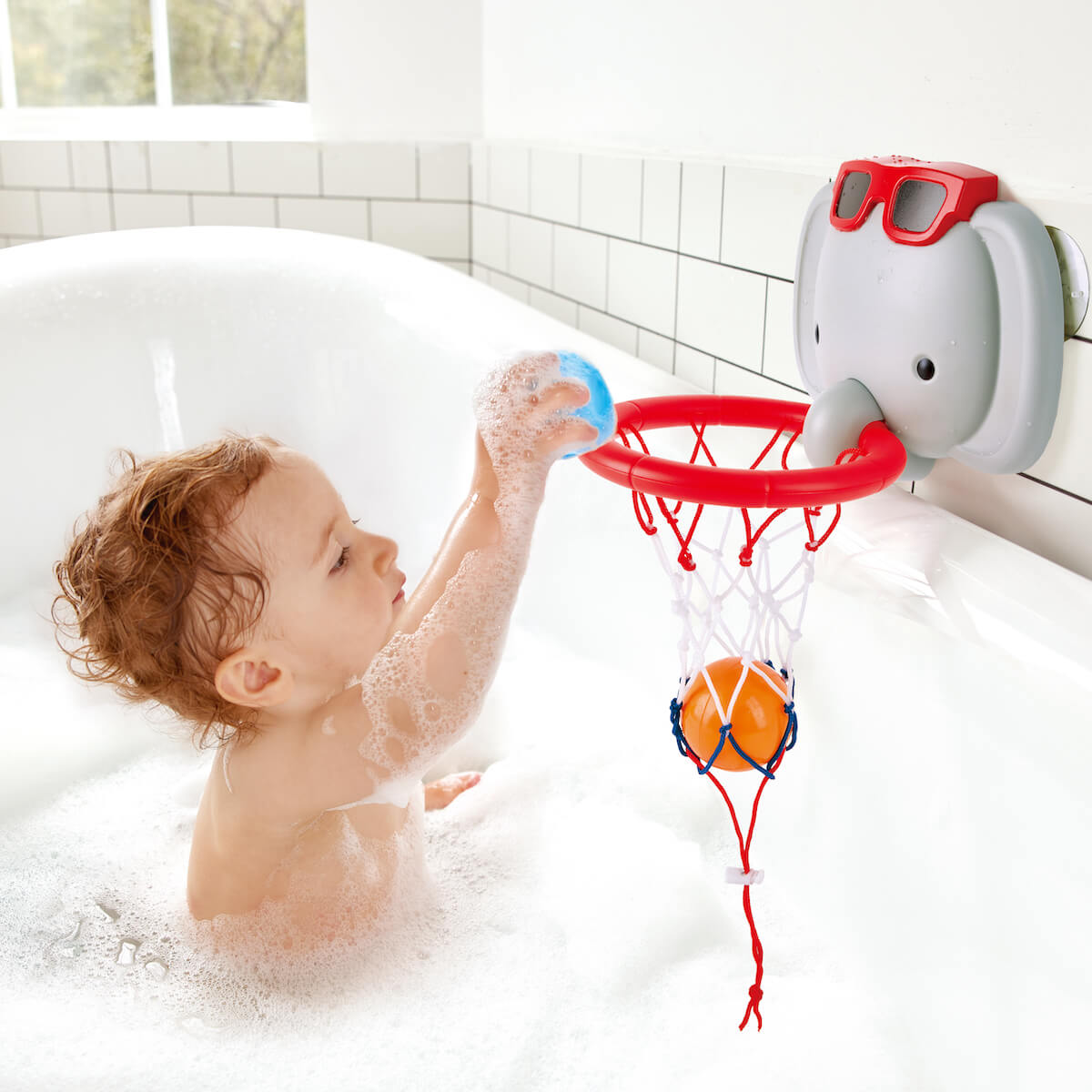 Badespaß mit dem Elefanten-Basketballkorb Hape