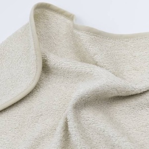 Badeumhang KOALA + Waschhandschuhe 75x75cm Bamboom water peach