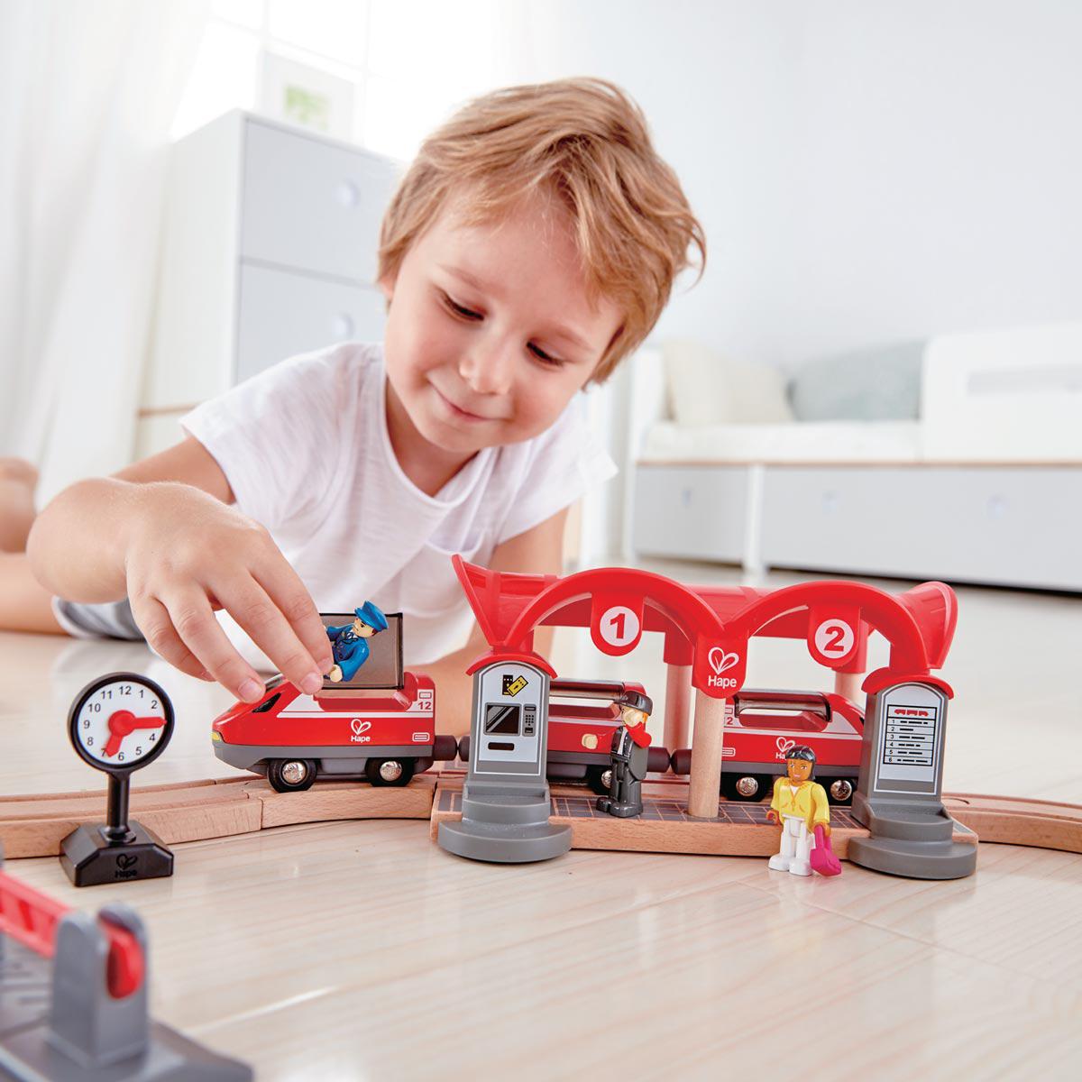 Bahn BUSY CITY RAIL Hape