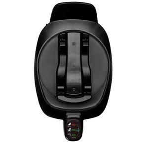 BASE neben NUNA Zwart