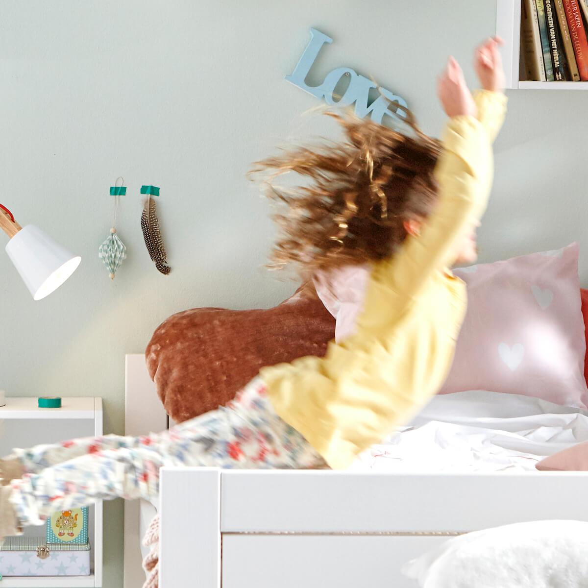 Basisbett 90x200cm + Deluxe Lattenrost Lifetime weiß