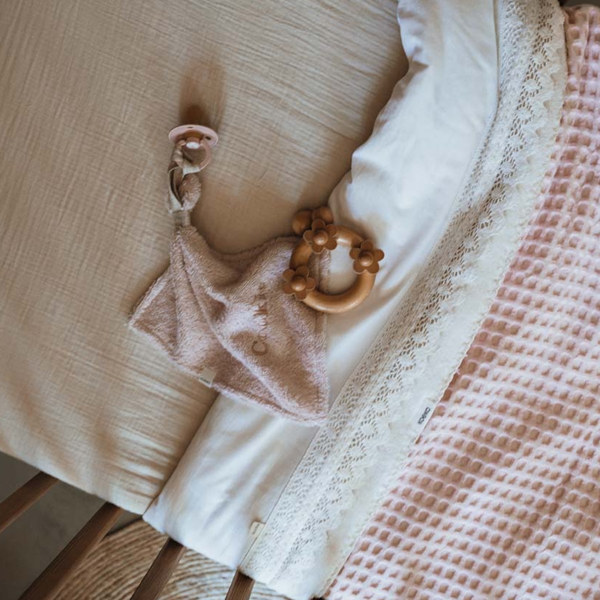 Bassinet blanket cotton fleece Amsterdam Koeka cotton candy