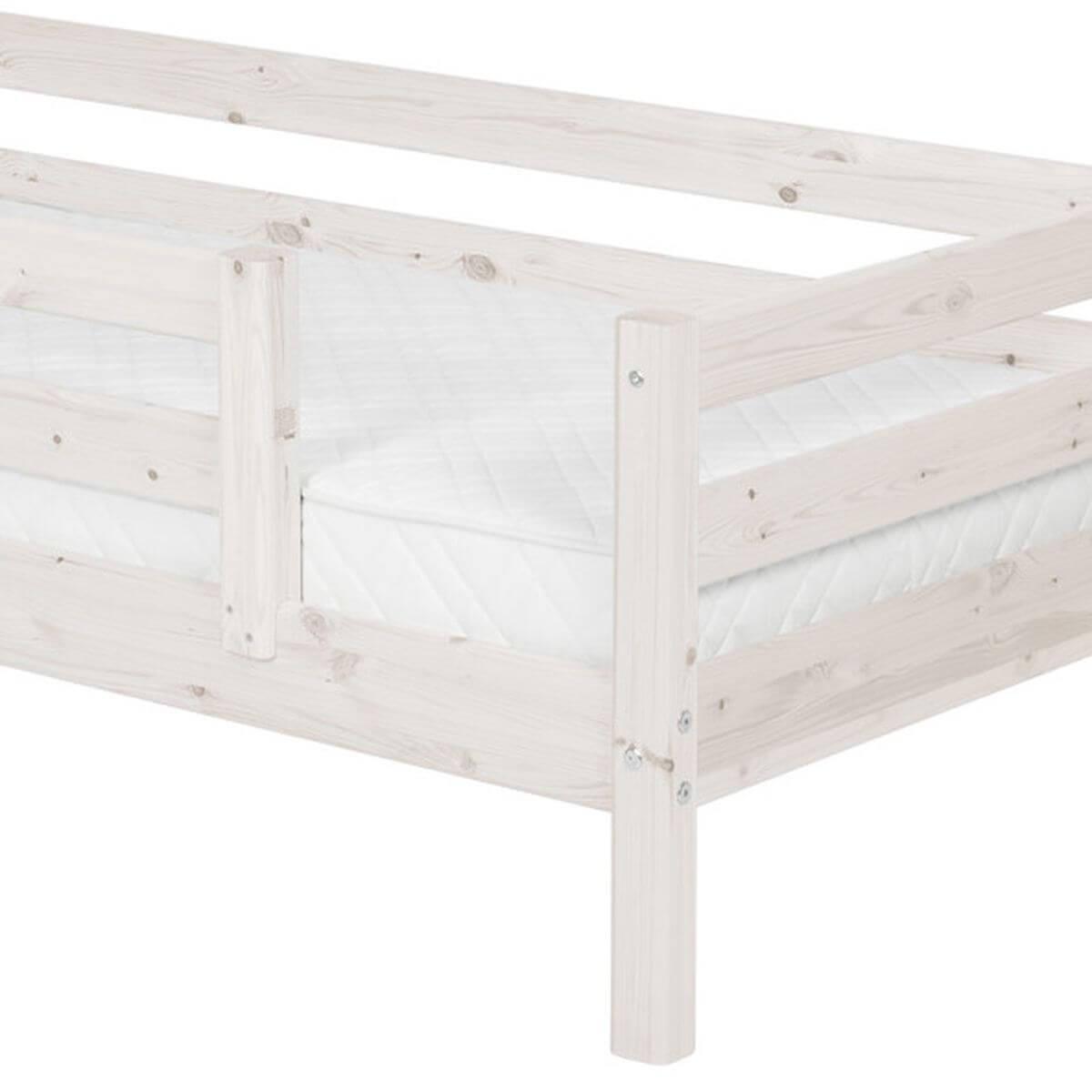 Bett mit Absturzsicherung mittig 90x200cm CLASSIC Flexa whitwash