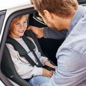 Beyond 360 Autositz Besafe anthrazit mesh