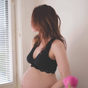 BH für Schwangerschaft und Stillzeit Bio-Cache-Coeur L Carriwell Schwarz