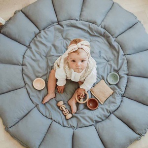 Bloom Dusty blue Organic Babymat