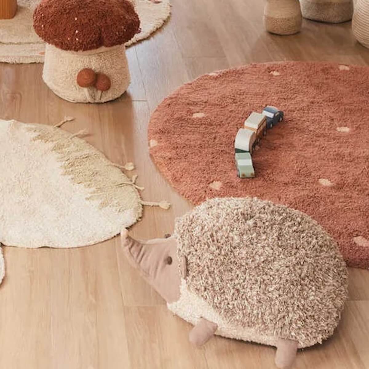 Bodenkissen 50x65cm HEDGEHOG Lorena-Kanäle