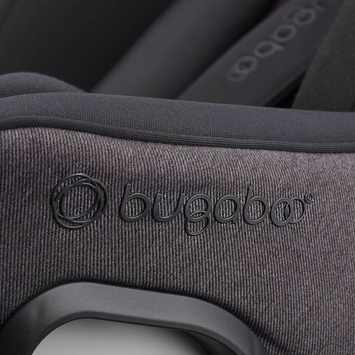 Bugaboo-Autositz Owl by Nuna black