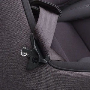 Bugaboo-Autositz Owl by Nuna black