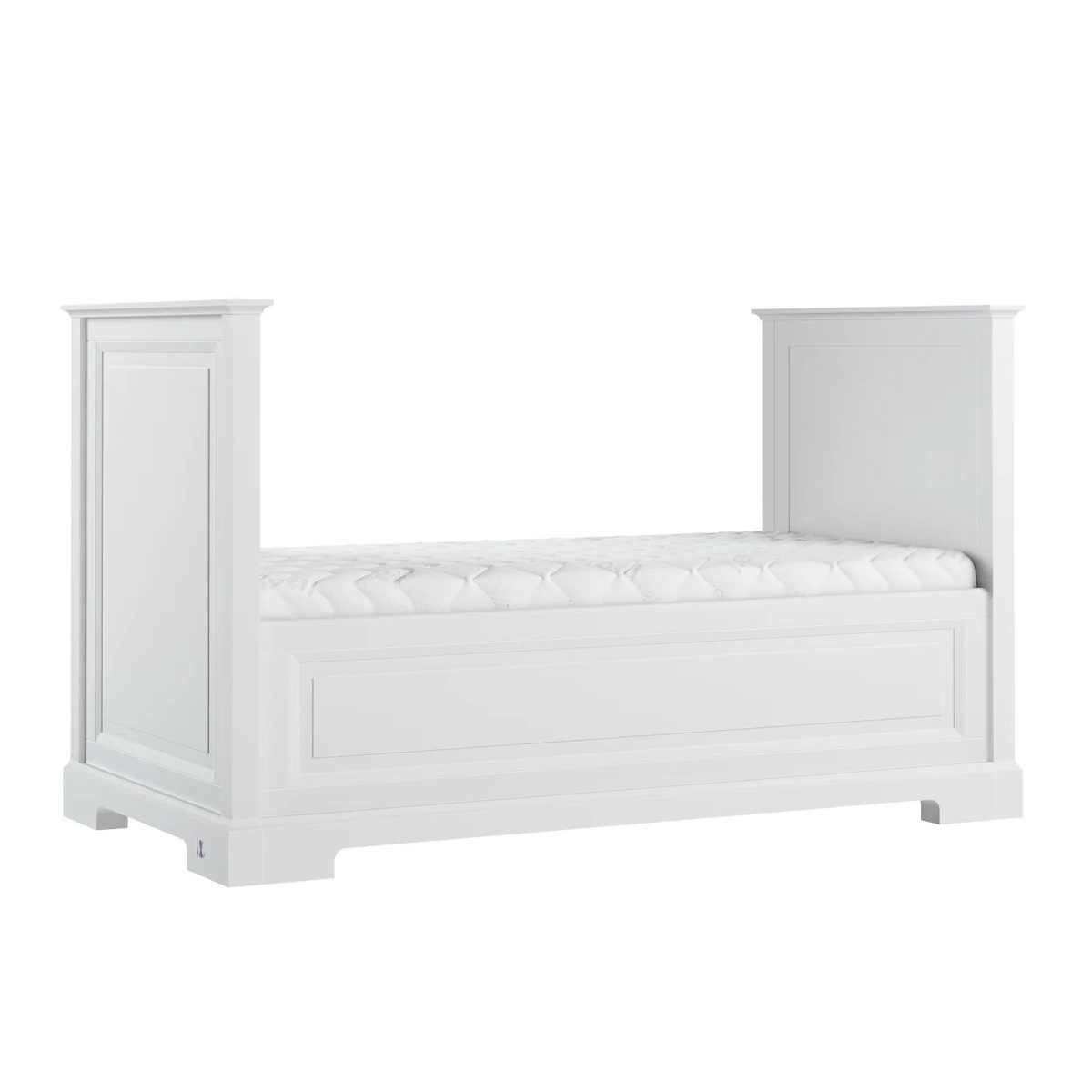 Cot ROYAL I 70x140cm (short side lattices) + 2 side panels (included) Lui e Lei