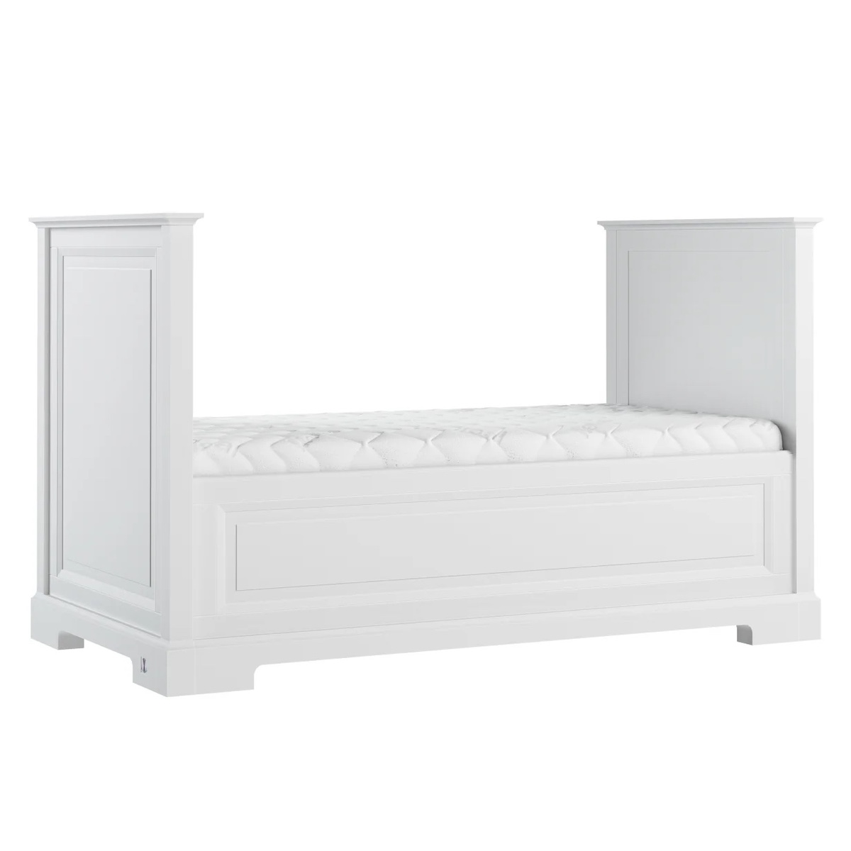 Cot ROYAL II 70x140cm (long side lattices) + 2 side panels (included) Lui e Lei