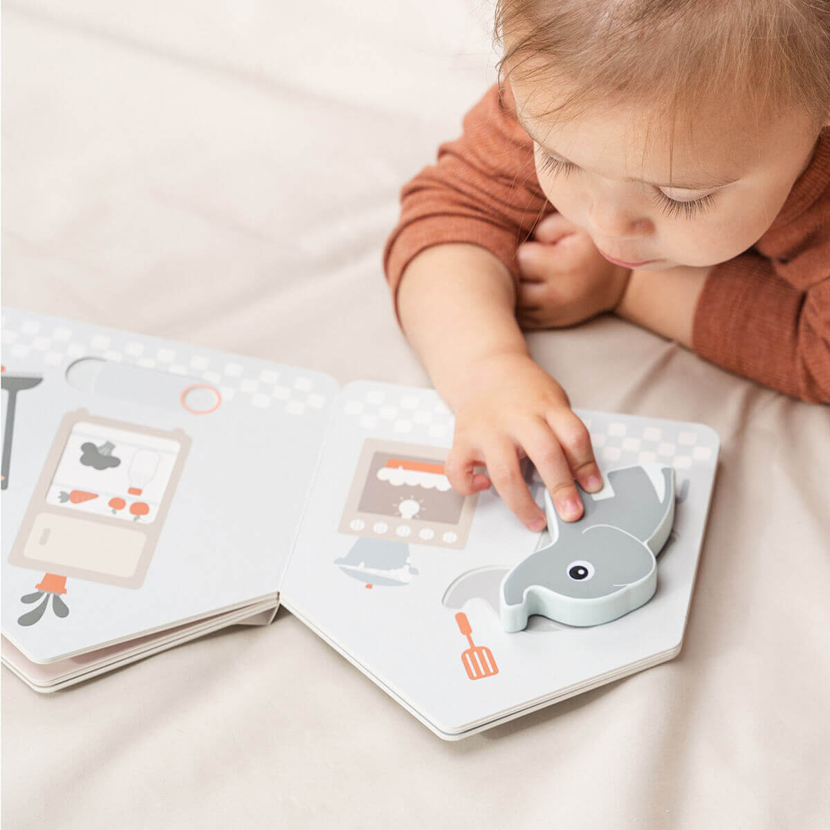 Elphee's home board book Deer friends Farbmischung Done by Deer