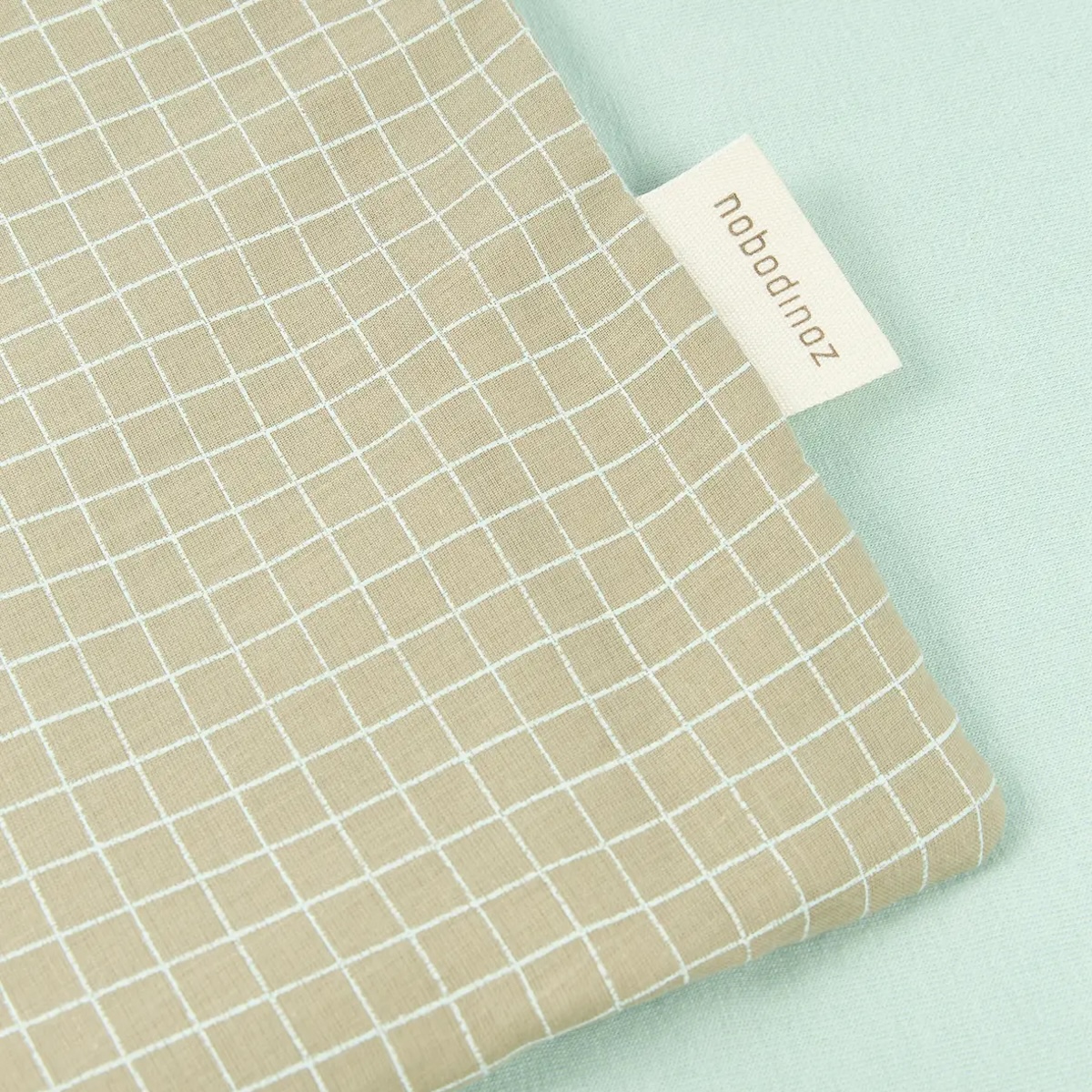 Extraweiche Decke für Neugeborene STORIES Limitierte Auflage 70x100cm Nobodinoz green grid