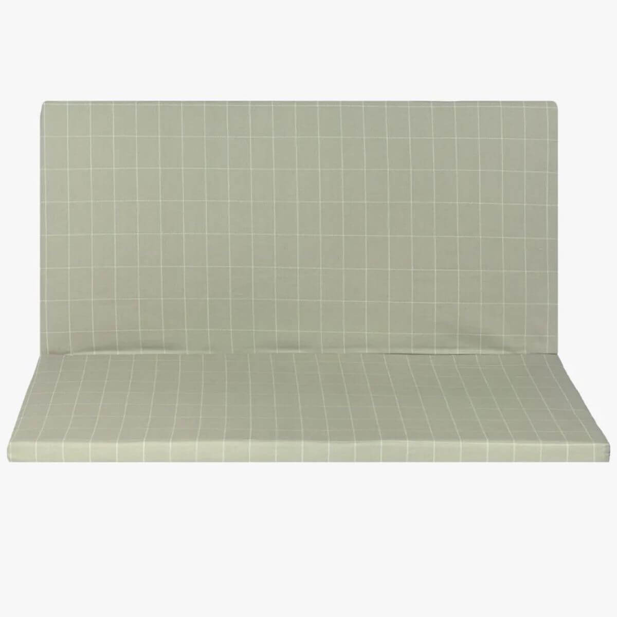 Faltbare Spielmatte. Grün. Maße: 100x100x4cm/100x50x8cm Nobodinoz