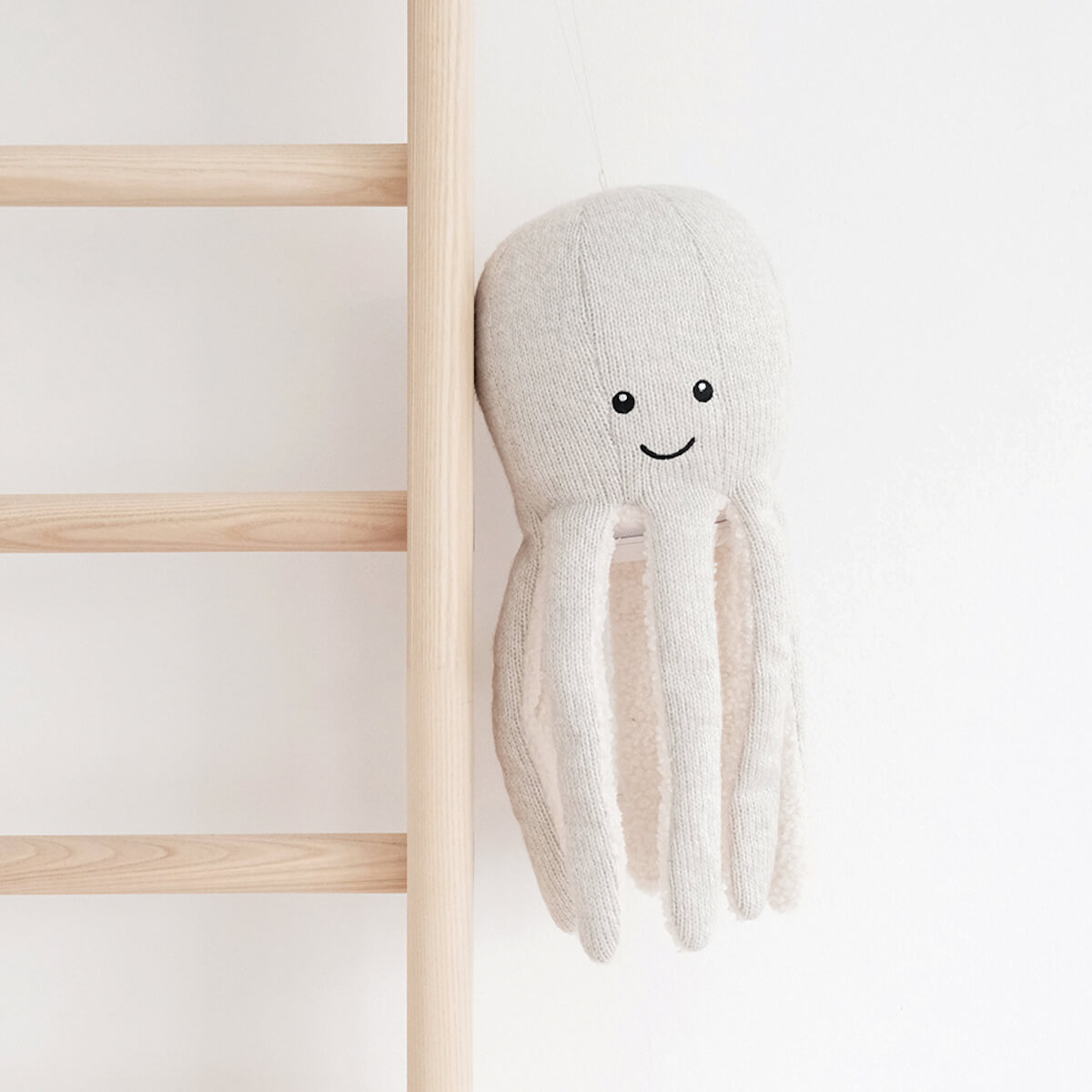 Flow Amsterdam Soft toy - Bluetooth Lautsprecher - Octopus Olly - grey - One size
