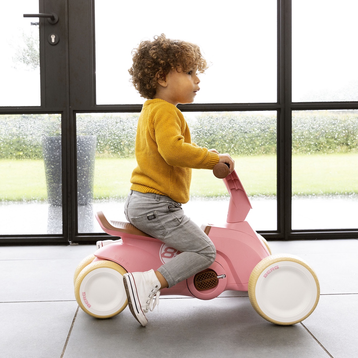 GO² Retro Pink BERG