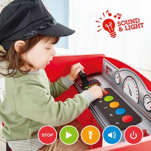 Große Eisenbahnstrecke mit Tisch LOCOMOTIVE Hape