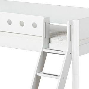 Halbhohes Bett mitwachsend 90x200cm mit Schrägleiter-Rutsche WHITE Flexa weiß-weiß