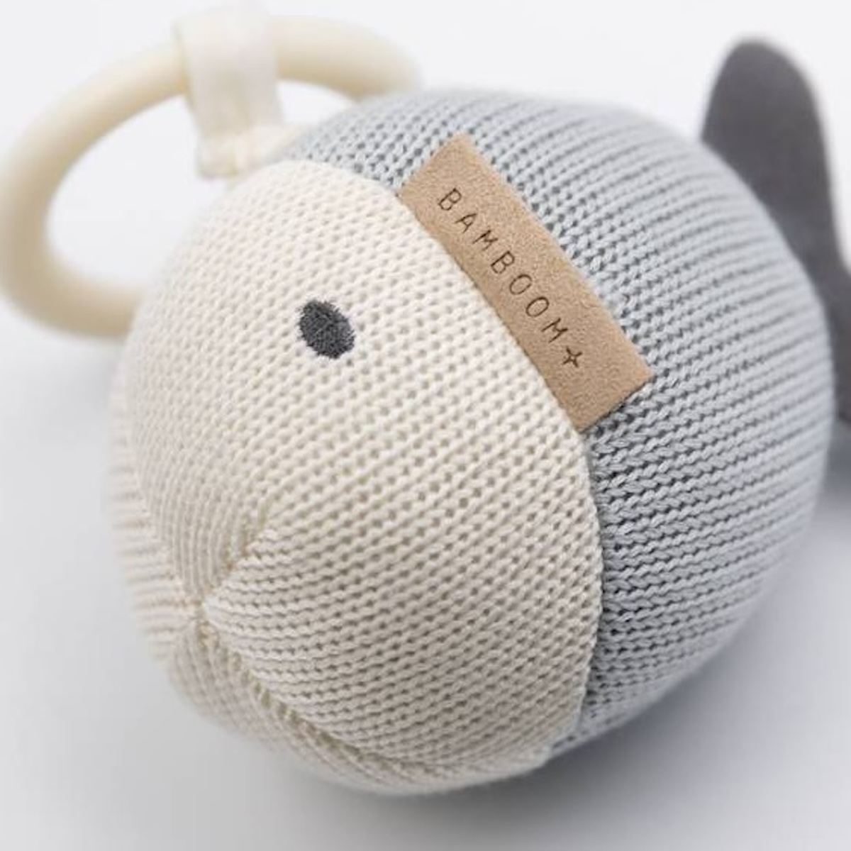 Hängespielzeug FISH BLUE Bamboom acqua blau