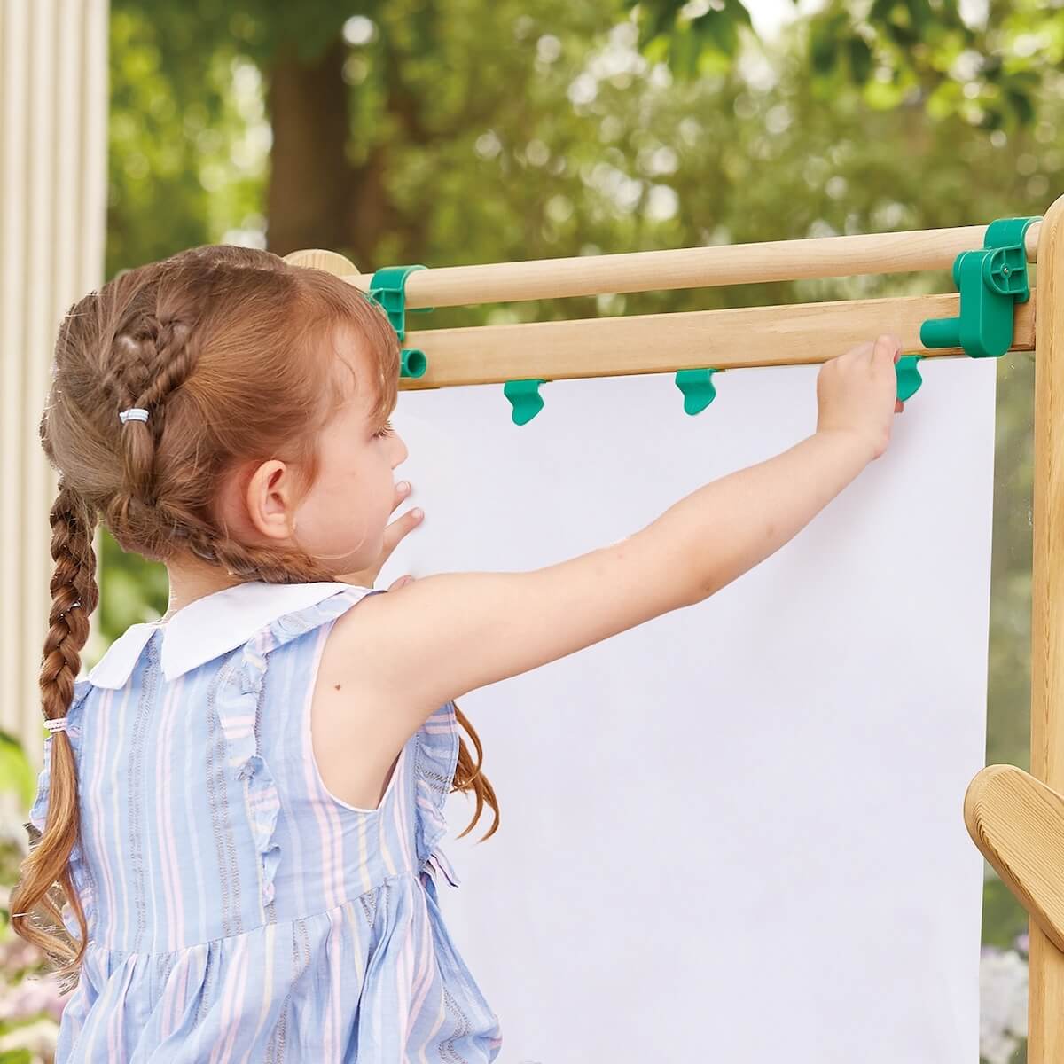 Hape Kunststaffelei für draußen