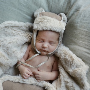 Haube TEDDY T1 ESKIMO Babyshower Wildleder Mandel