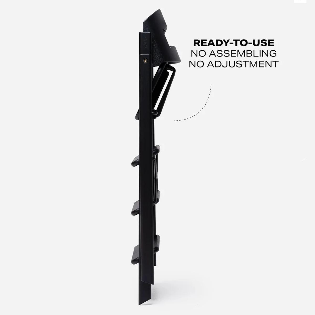 Hochstuhl aus natürlicher Eiche KLAPP Kaos schwarzer