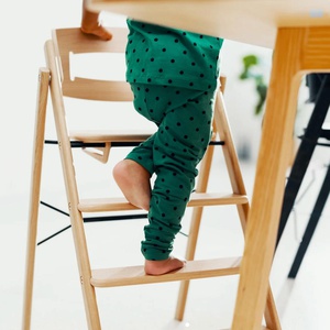 Hochstuhl aus natürlicher Eiche KLAPP Kaos