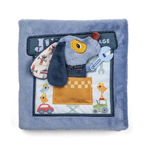 Jules Garage Activity Book Lilliputiens