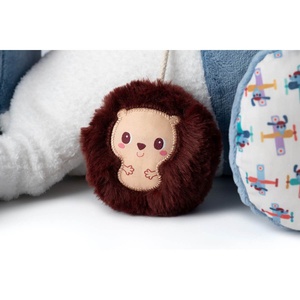 Jules Großer Aktivitätshund mit Taschen Lilliputiens