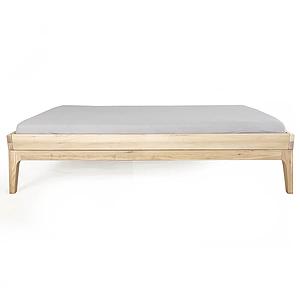 Juniorbett KERA in Esche mit Sockelfuß Pure