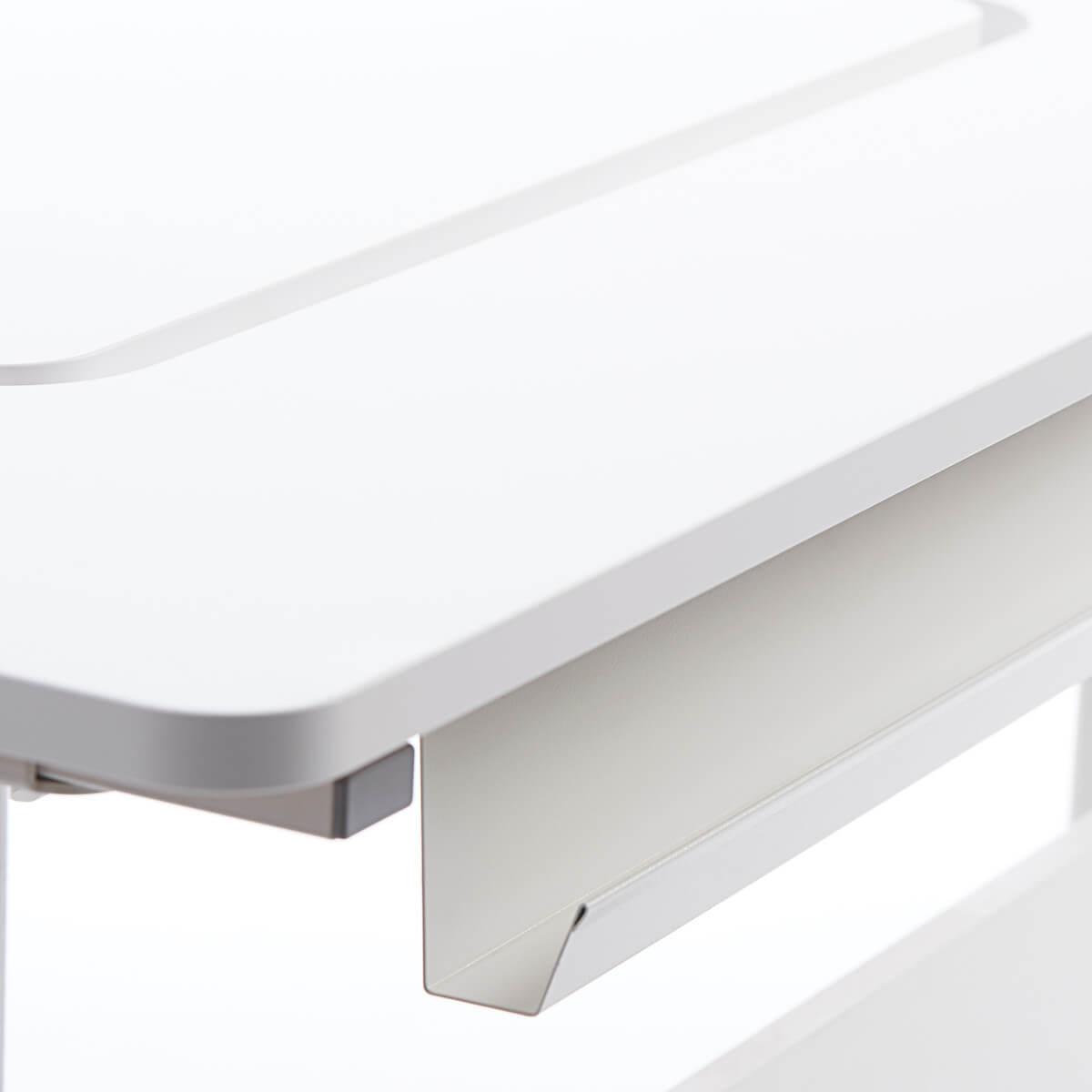 Kippbarer Kinderschreibtisch middle up MOBY Flexa weiß