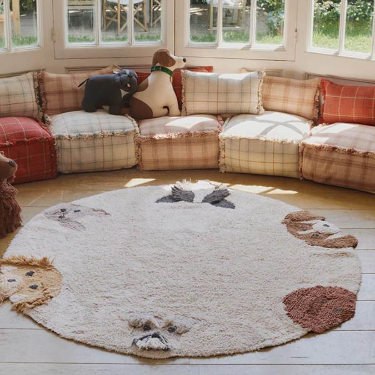 Kissen 25x40cm HANDLOOM Wouf wouf Lorena Canals mapple red