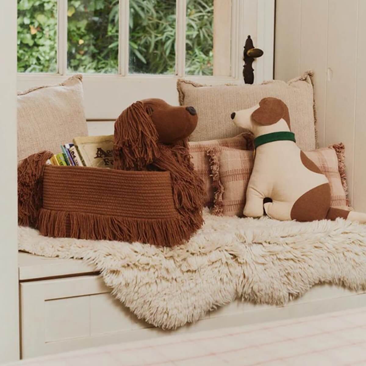 Kissen 25x40cm HANDLOOM Wouf wouf Lorena Canals rose