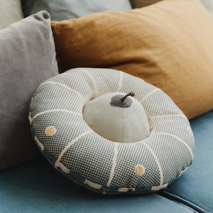 Kissen Interaktives Ufo 35x35cm Lorena Canals