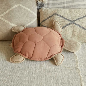 Kissen Turtle 30x45cm Lorena Canals