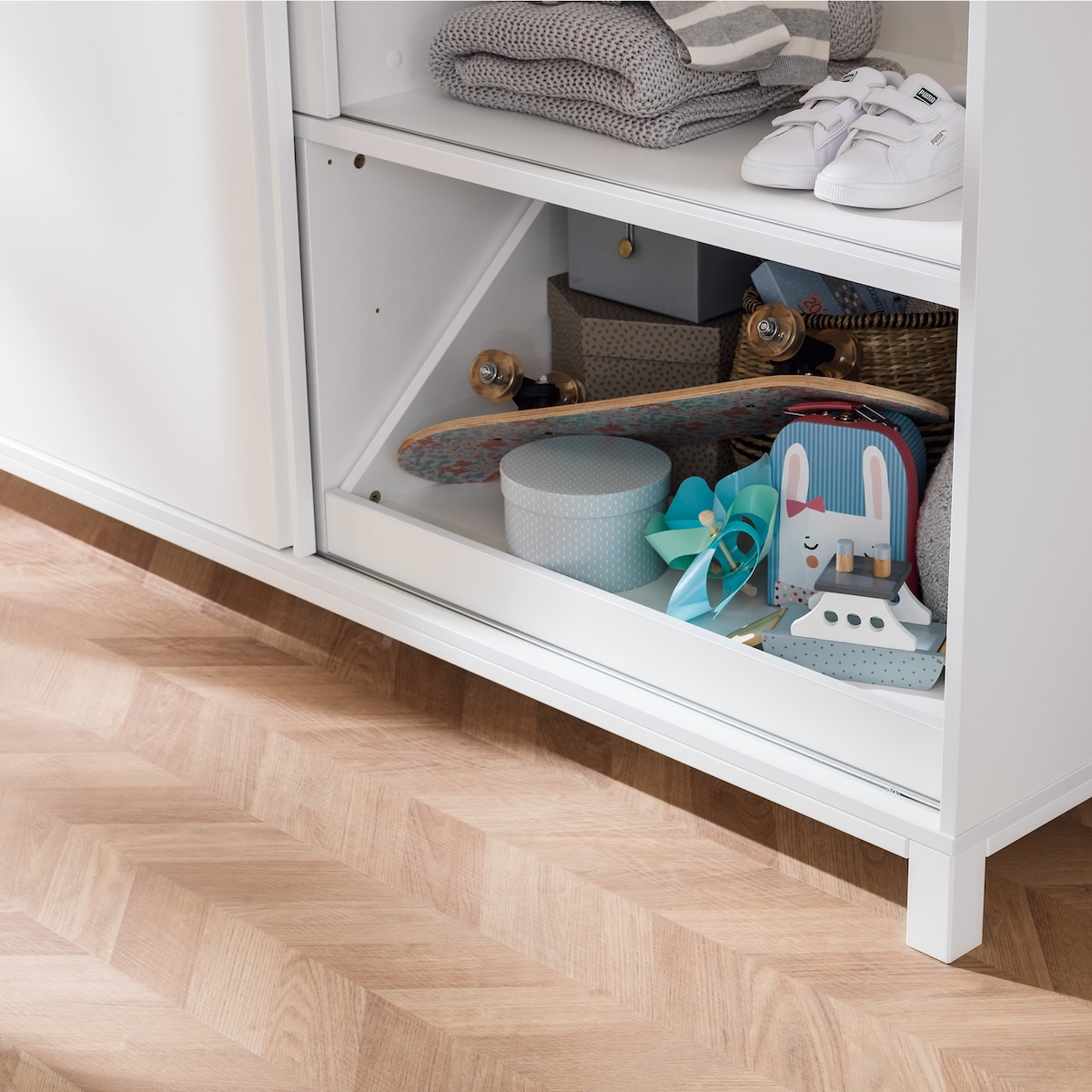 Kleiderschrank 2 Schiebetüren 2 Schubladen OLLI Paidi weiß rosa