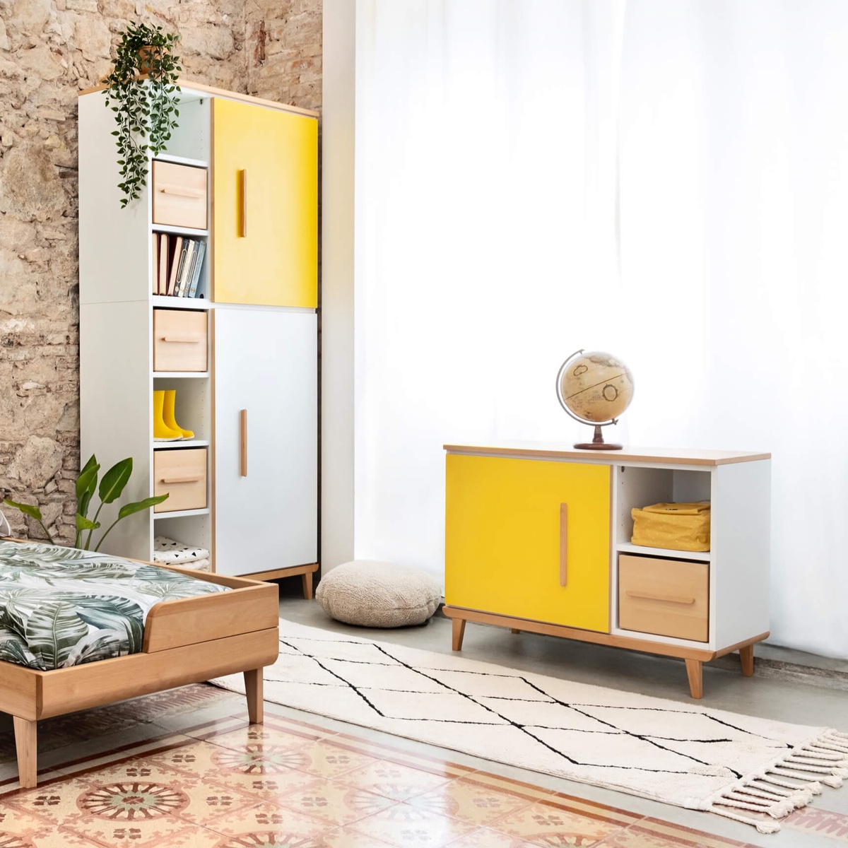 Kleinmöbel 1 Tür 2 Nischen NADO Retro Buche sunshine yellow