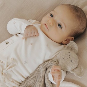 KOALA Kuscheldecke aus Strick Bamboom oyster grey