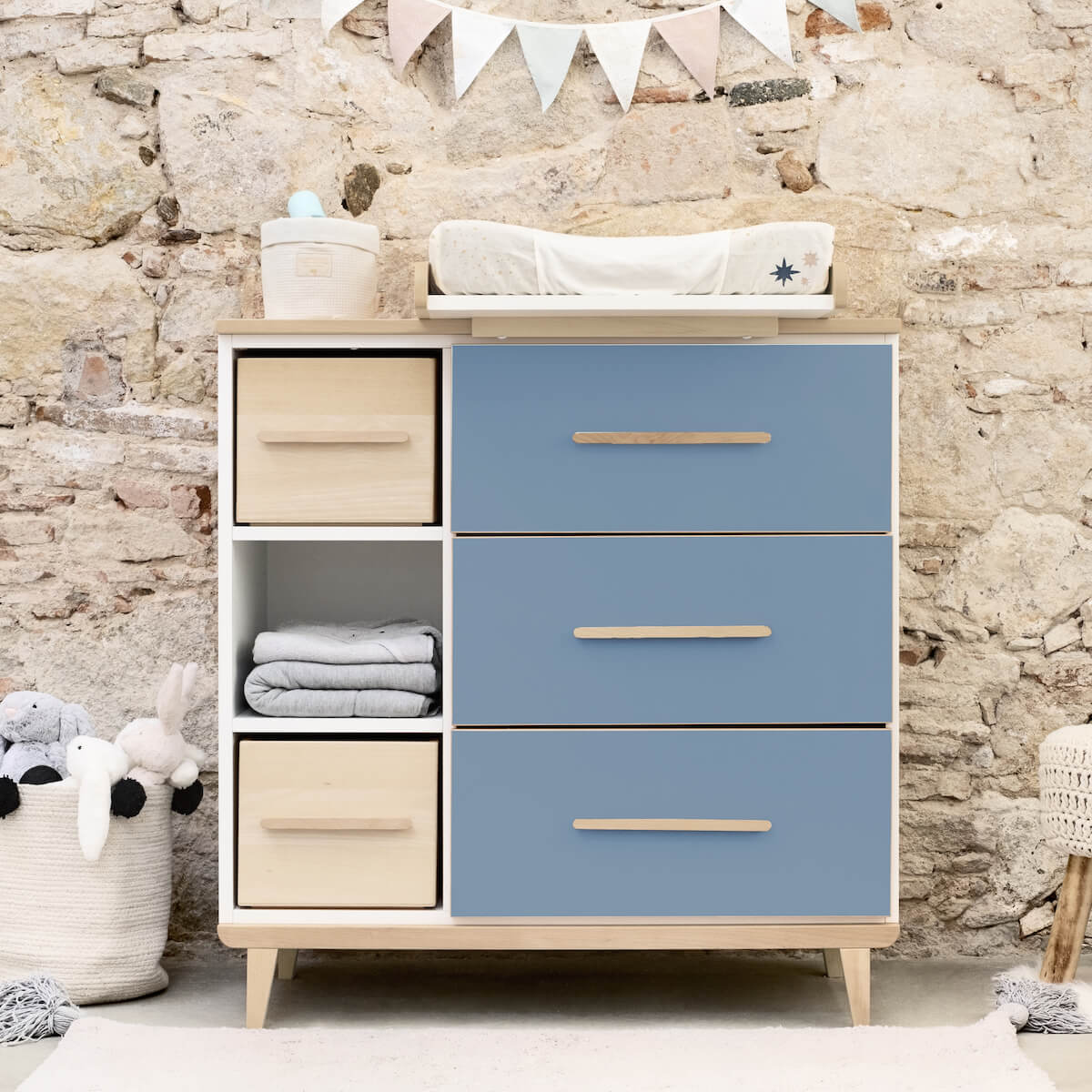 Kommode 3 Schubladen 3 Nischen NADO Retro Esche capri blue