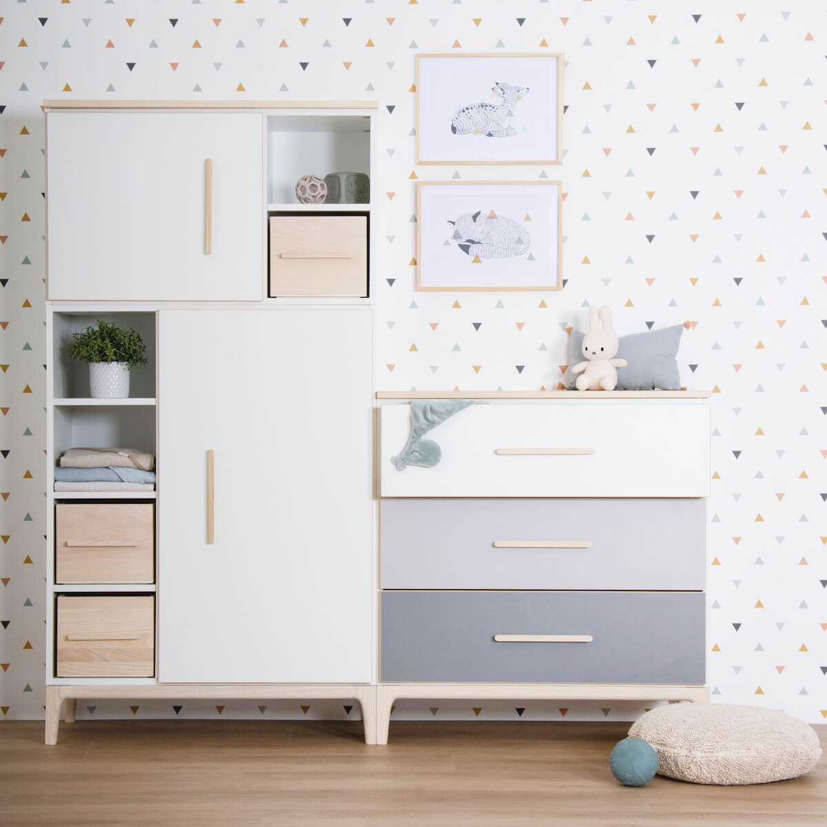 Kommode 3 Schubladen NADO Curve Esche white