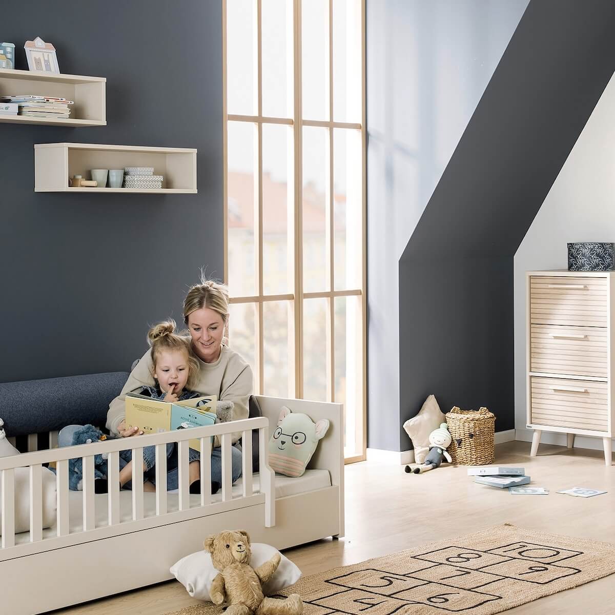 Kommode Buddy 3 S , 3 x Schubladen Groovy Oak EEFJE Paidi Beige cashmere / eiche