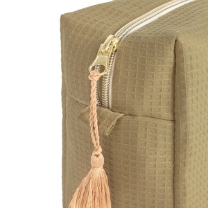 Kosmetiktasche DIVA OPERA 25x16cm Nobodinoz olive green