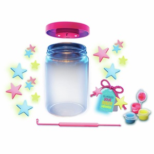 Leuchtendes Glas voller Galaxien 4M