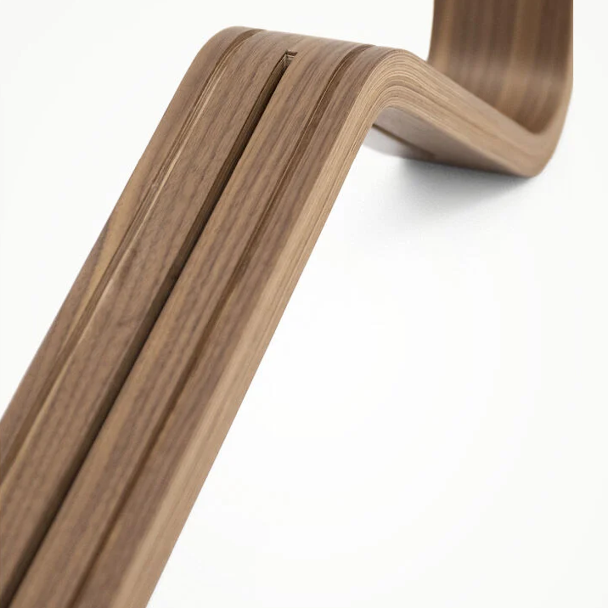 Liege NOMI Stokke Walnuss schwarz